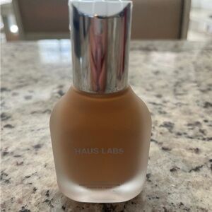 Haus Labs By Lady Gaga Foundation - Warm Brown